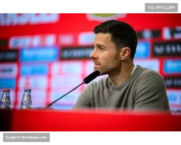 希克梅开二度门前嗅觉 勒沃库森前锋把握机会能力